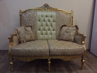 Atraktivní sedací souprava - 5