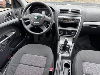 Škoda Octavia kombi 2.0 TDi Facelift - 5