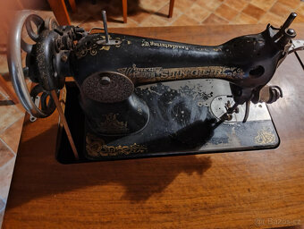 Šicí stroj Singer - 5