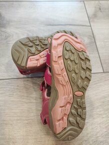 Dívčí sportovní sandálky - 5