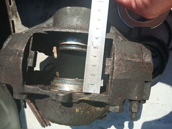 brzdové třmeny W126 W116 - 5