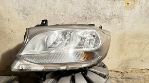 Prodam Přední Levá Svetlo na 907 Sprinter - 5