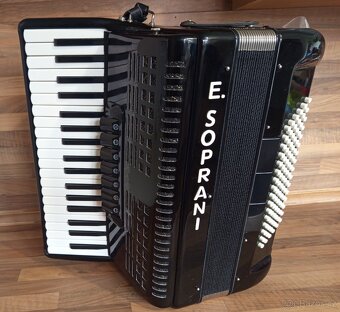 Akordeon (harmonika, heligonka) E. Soprani 96 - 5