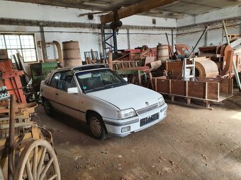 Opel Kadett Cabrio 1.6i Bertone - 5