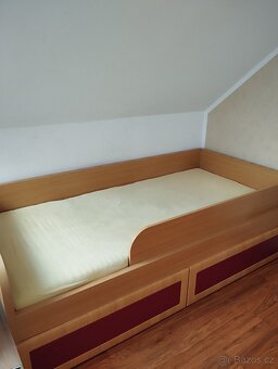 Sestava nábytku včetně postele - 5