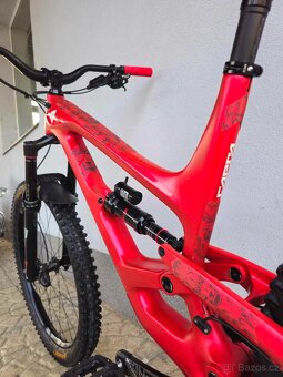 Horské kolo YT Capra CF Pro Carbon 29″ - 5