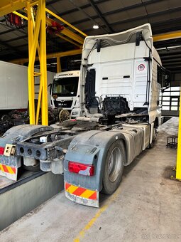 MAN TGX 18.460 bez motoru, náhradní díly - 5