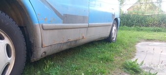 MB Vito 110d w 638 8 mist - 5