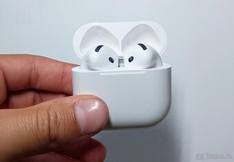AirPods 4 s ANC – NOVÉ, jen otevřené
- 5