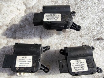 Řídící jednotka, servomotor, klapka,... - 5