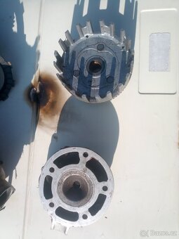 Dily motoru yamaha dt 125 - 5