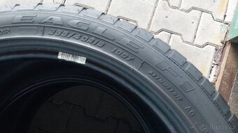 Prodám 2 x letní pneu Goodyear 255/40/19 - 5