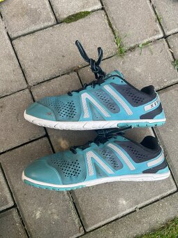 Boty Xero velikost W6.5 - 5