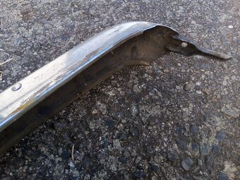 Nárazník Mercedes - 5