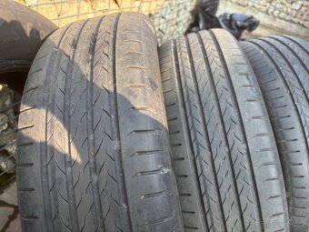 Continental EcoContact 215/60/18 - 5