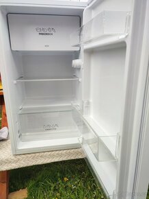 Prodám ledničku s mrazáčkem Gorenje - 5