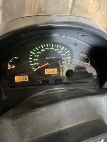 Suzuki Burgman AN250 2001 - 5