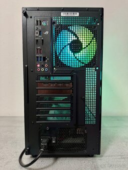 HERNÍ PC R7 3700X/32GB RAM/RX 6750-XT/SSD/HDD - 5