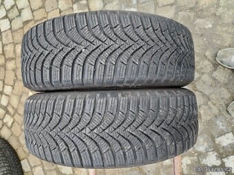 185/60/15 zimni pneu HANKOOK a BRIDGESTONE 185 60 15 - 5