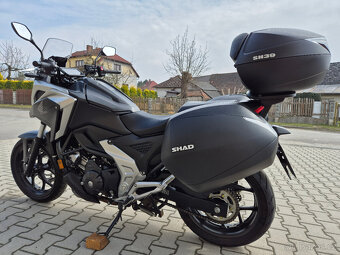 Prodám Honda NC750X , r. v. 2022, ABS, TC, ČR, 12166km - 5
