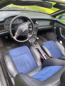 Není to projekt ale Audi 80 cabrio 2.6 6v manuál - 5