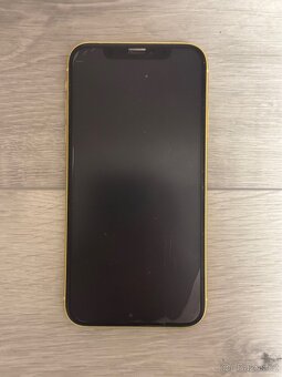 iPhone 11 - 64GB - 5