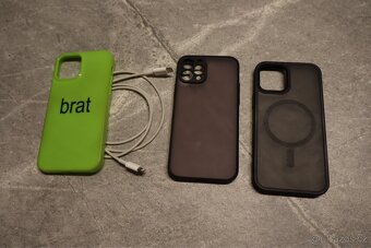 iPhone 12 Pro 128GB Grafitově šedý - 5