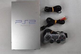 PlayStation 2 FAT Silver - 5