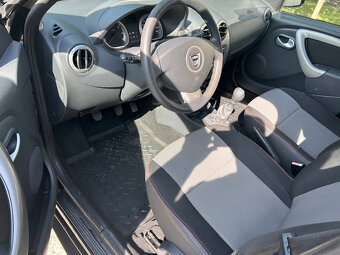 Dacia Duster 1,5 dCI 81kw 4x4 - 5