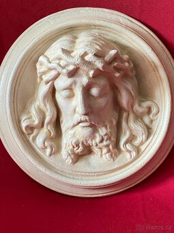 kristus litina litinová plastika socha ježíš kristus litina - 5