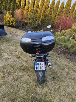 Honda Hornet 600 - 5