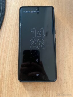Google Pixel 7 pro Stav A (má ochranný povlek - 5
