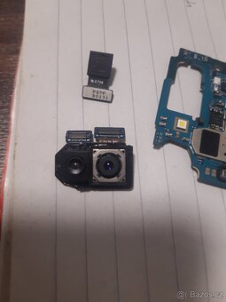 Samsung A40 - Základní deska, kamery, kryt, baterie, kabel - 5