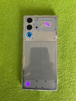 RM 10 Pro - nejvýkonnější mobil na trhu - 5