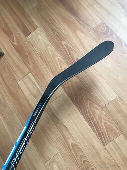Hokejka, Bauer Nexus E3 - 5