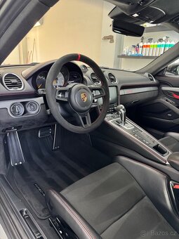 Porsche 718 gt4 - 5