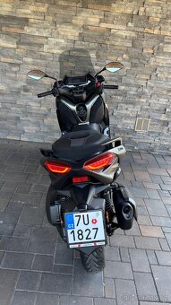 Yamaha Xmax 300 - 5