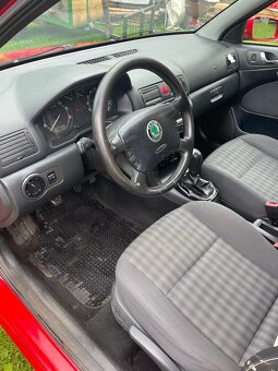 Škoda Octavia Combi - 5