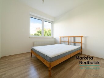 Pronájem byty 2+kk, 38 m2 - Zlín, ev.č. 22623 - 5