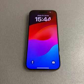 iPhone 15 Pro 256GB natural titan, 12 měsíců záruka - 5