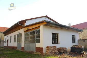 Prodej budovy s pozemkem - 5