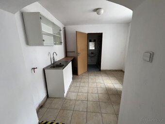 Pronájem výrobních a skladovacích prostor Termesivy, Havlíč - 5