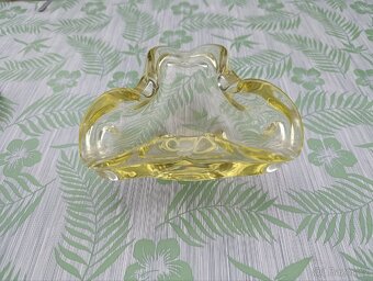 STARÁ RETRO SKLENĚNÁ MISKA ? POPELNÍK? HUTNÍ SKLO - 5