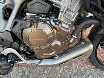 Honda CRF 1100 L Africa Twin (2023) stav nového, 16 tis.km - 5
