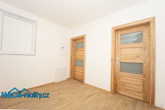 Pronájem bytu 1+kk 35 m², Kvasiny, ev.č. 00132 - 5