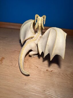 Schleich white dragon - 5