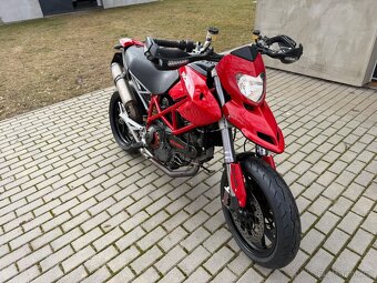 Ducati hypermotard 1100 - 5