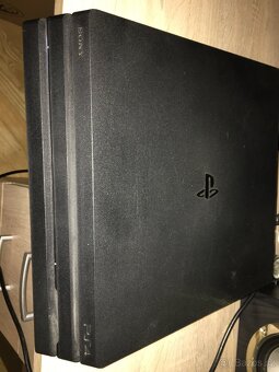 Playstation 4 PRO - 5