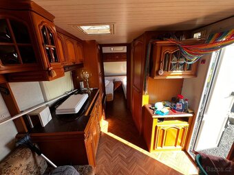 Karavan - 5