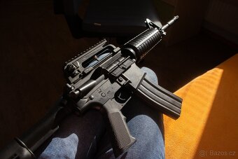 ICS M4A1 CARBINE (ICS-20) Airsoft AEG - 5